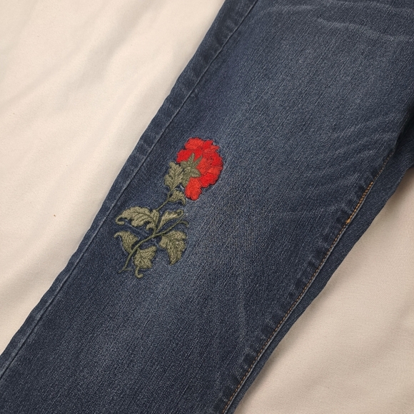 Vintage America Boho Skinny Ankle Denim Jeans Embroidered Flower Size 8/29 - Picture 13 of 13